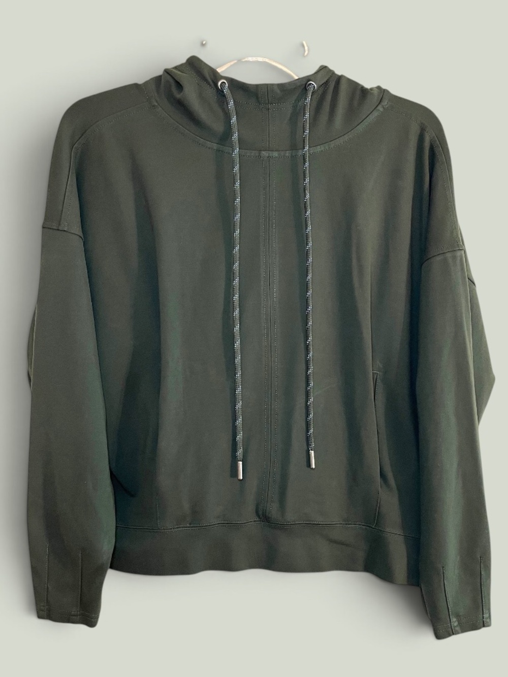 Lolë Mindset Pullover Hoodie Deep Moss Hidden Kangaroo Pocket Size M